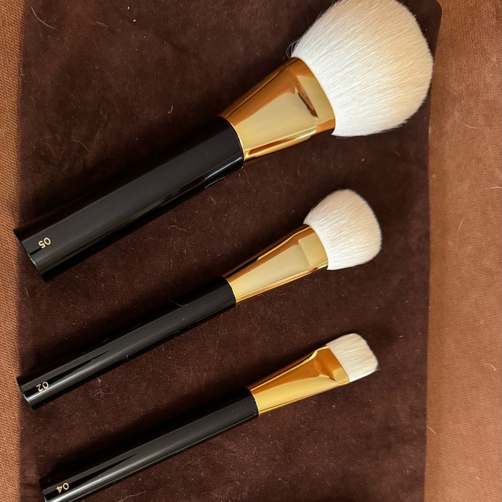 SOLD—Tom Ford Goat Bronzer 04, Foundation 02 and Contour 04 Brushes